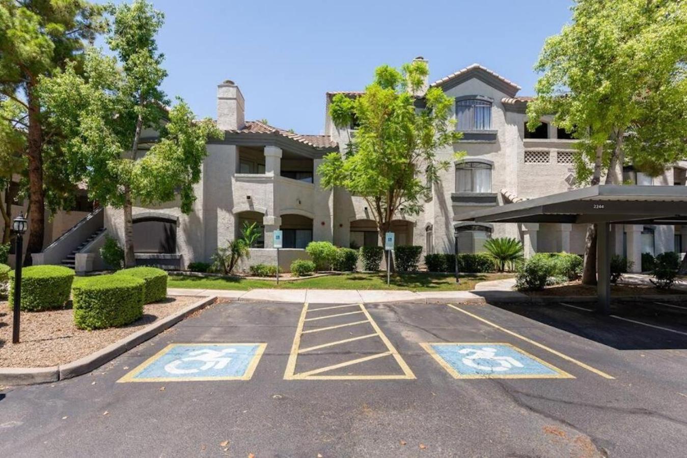 Luxe Scottsdale Condo - Ground Floor Unit! Buitenkant foto